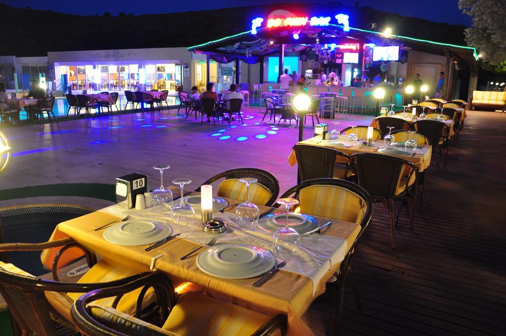 Siesta Beach Apartment Bodrum Bagian luar foto