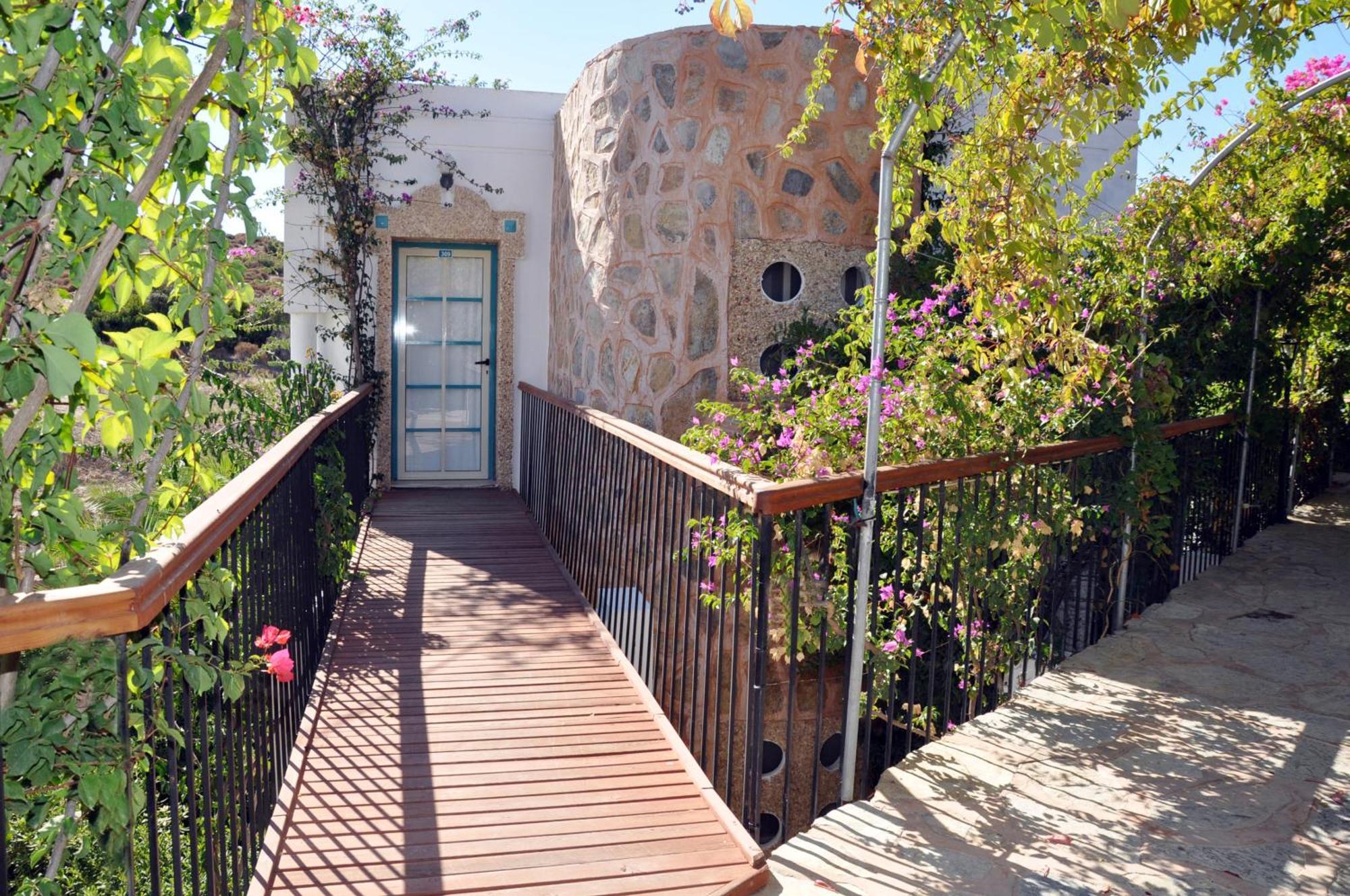 Siesta Beach Apartment Bodrum Bagian luar foto