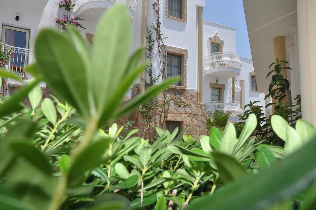 Siesta Beach Apartment Bodrum Bagian luar foto