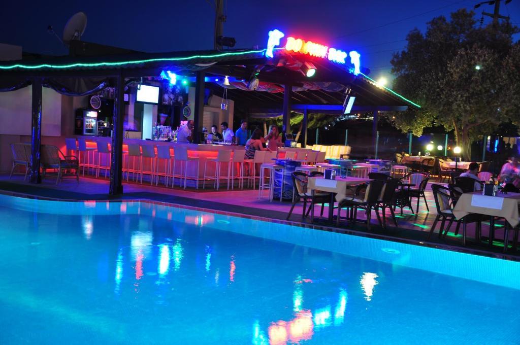 Siesta Beach Apartment Bodrum Bagian luar foto