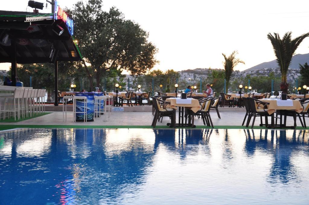 Siesta Beach Apartment Bodrum Bagian luar foto